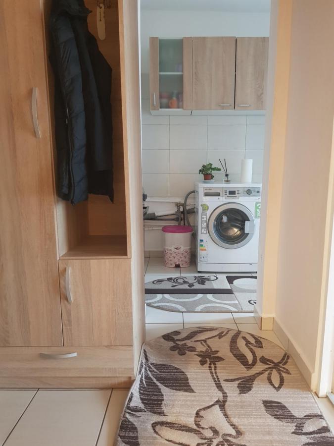 Apartamento Garsoniera Emilia Câmpulung Moldovenesc Exterior foto
